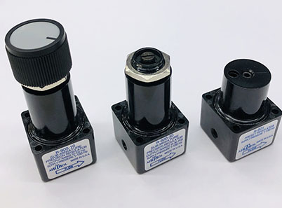 R-900系列微型精*压力调节器– 10-32端口